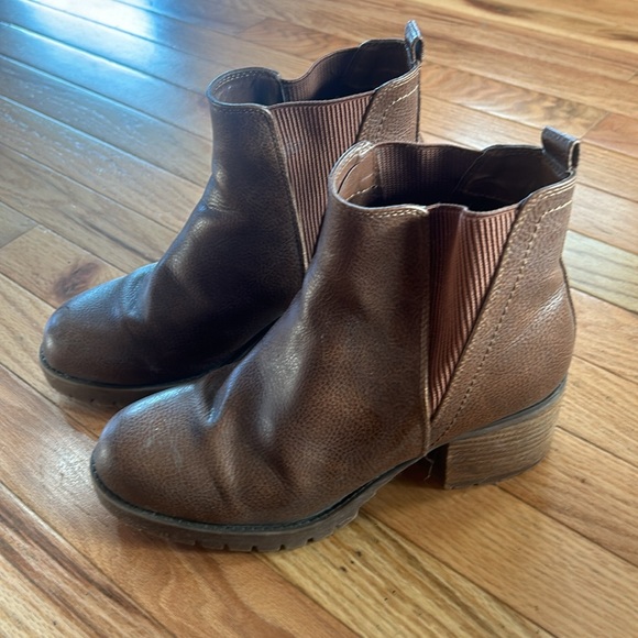 MIA Chelsea boot - Picture 3 of 6